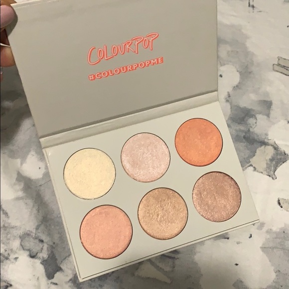 Colourpop Gimme More highlight palette - Picture 1 of 1
